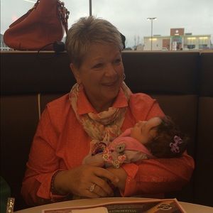 Meet your Posher, Rebecca